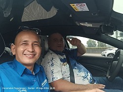 Serah terima BYD Seal Performance mr Aga Khan