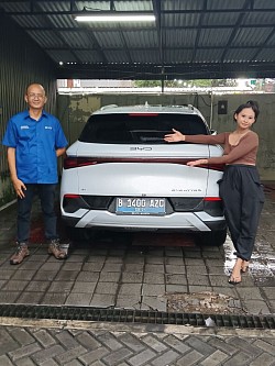 Serah terima BYD Atto 3 mrs V